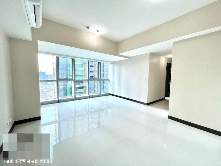 Move-in ready 95 sqm 3BR condo for sale in Uptown, BGC (Rent-to-own)