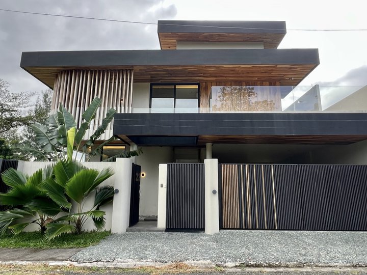 House and Lot at Geneva Gardens Subdivision, Neopolitan Fairview, Commonwealth Avenue, Quezon City