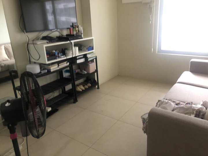 For Sale 2 adjacent furnished units  (58.38 sqm) in Mandaluyong City
