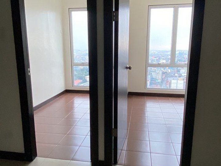 LIMITED UNITS 38sqm 30k/month Rent to Own Condo in Makati [Condo 🏙️