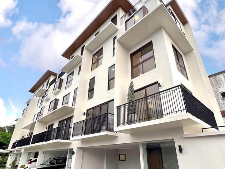 For Sale: 4 Storey Modern Townhouse at P. Tuazon, Quezon City