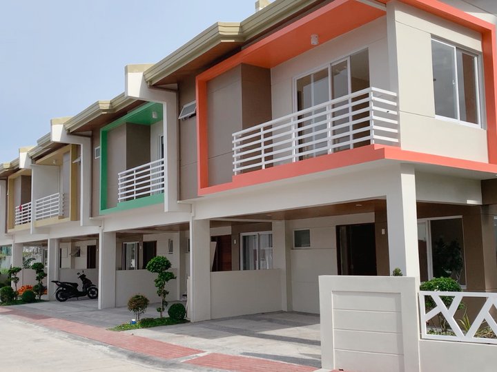 Lancris Premier 3-Bedroom Townhouse For Sale in Better Living Brgy. Don Bosco, Paranaque City