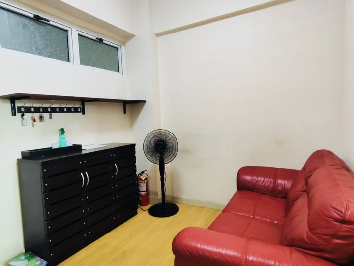 Two Bedrooms For Rent in Taft Manila Furnished