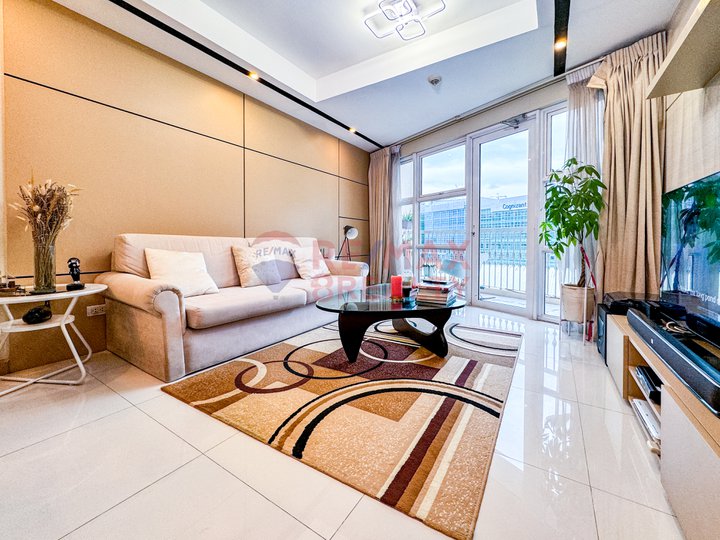 FOR SALE: 2BR Fully Furnished The Luxury Residences Taguig City