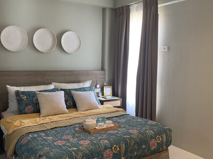 60 sqm 2-Bedroom Condo Unit for Sale at Royal Oceancrest Basak Lapu-Lapu City, Cebu