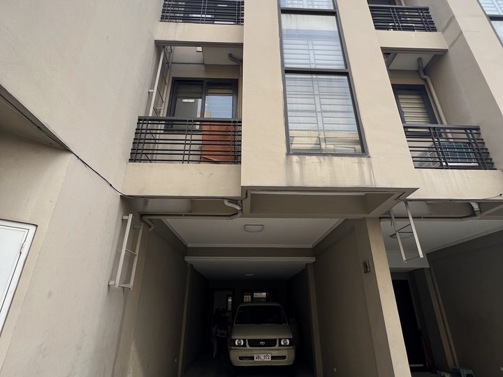 3BR Townhouse in Mandaluyong City For SALE