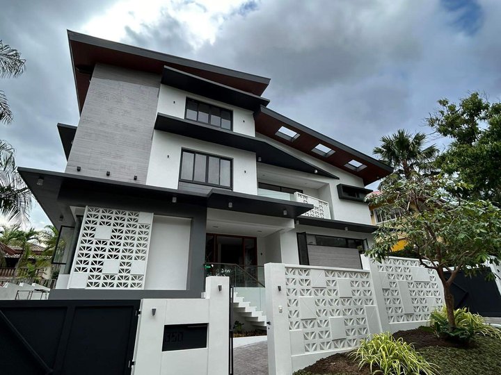 5Bedrooms BrandNew House For Sale Ayala Alabang