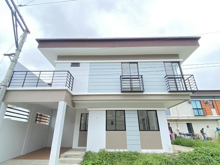 4-bedroom Single Attached House For Sale in Lipa Batangas