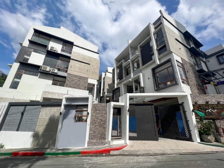Last Unit , 4-bedroom Townhouse For Sale in San Juan Metro Manila