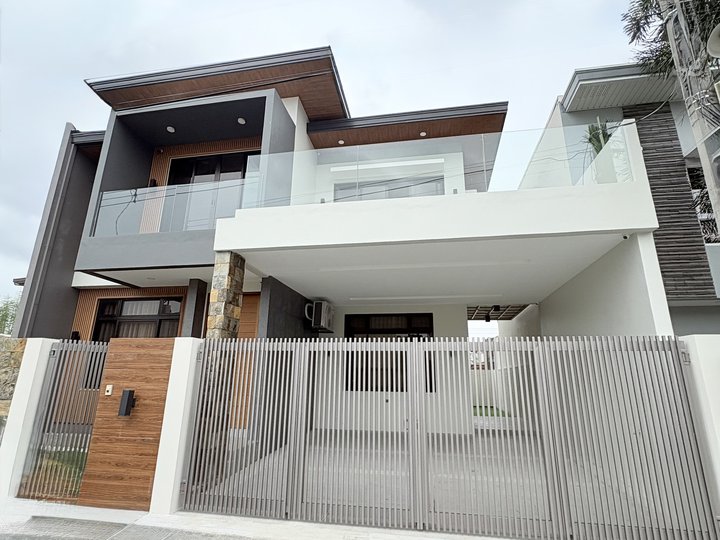 Modern Contemporary House & Lot in Angeles City, Pampanga