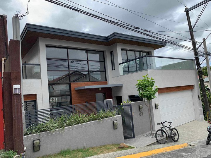 5BR-RFO House&Lot w/ Swimming Pool for Sale in QC