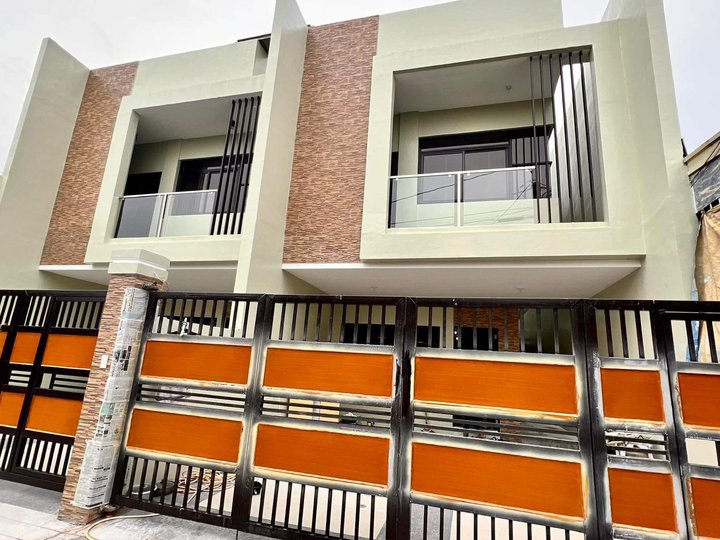 4Bedroom Duplex House & Lot for Sale in Rancho Marikina