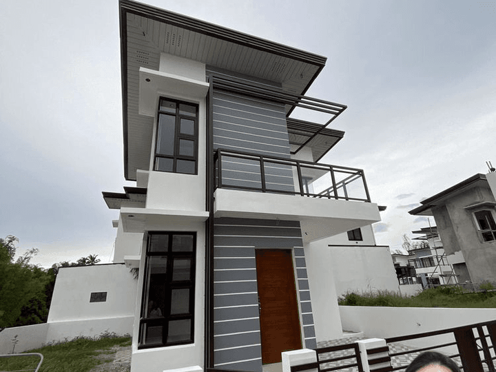 Single Detached House in General Trias, with FREE BANK CHARGES