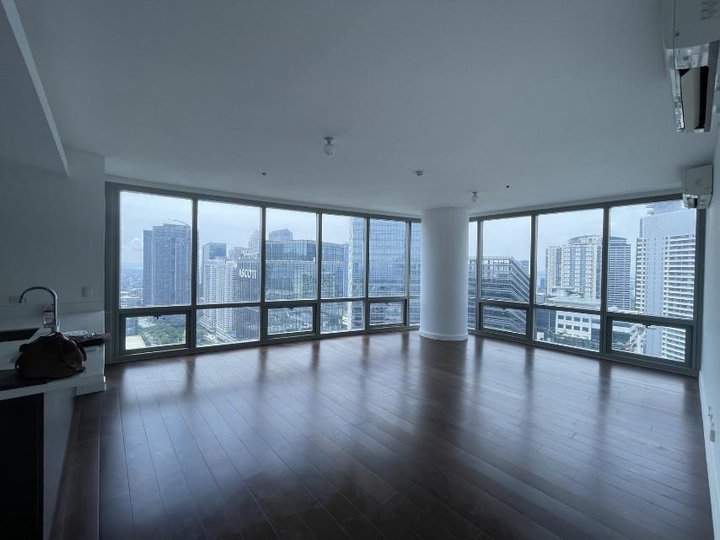 2 Bedroom Luxury unit in the suites for lease