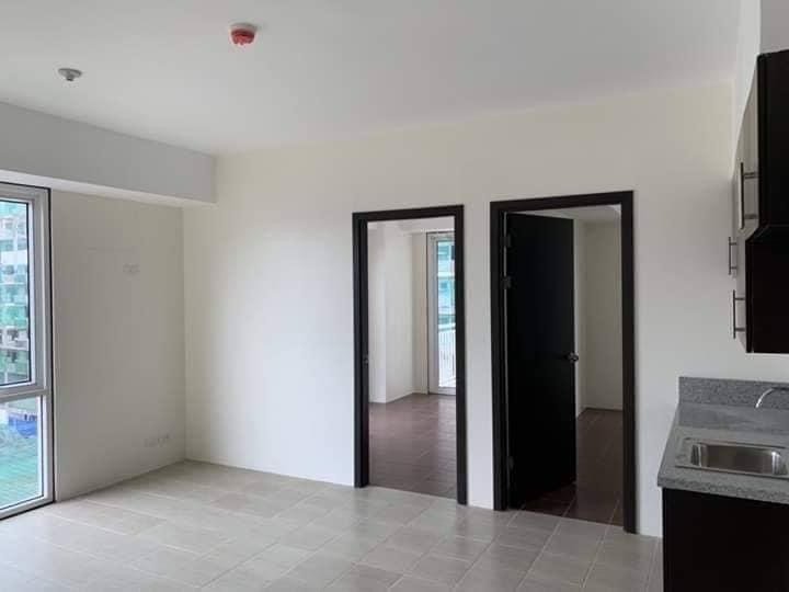 Ready For Occupancy Pet-Friendly 2BR Condo in Kasara Urban Resort Residences Rent-to-Own