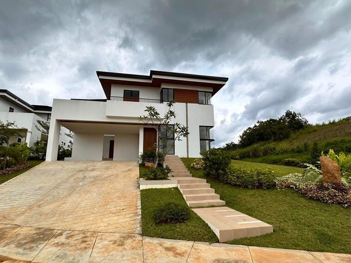4 BR Brand New House & Lot for Sale in  The Perch Antipolo