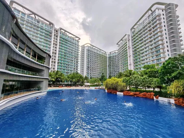 Pre-Owned 29.41 sqm 1-bedroom Residential Condo For Sale in Paranaque