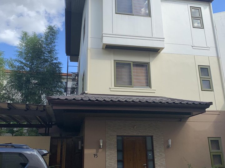 5 Bedroom House and lot for sale in Paco Manila near Malacanang