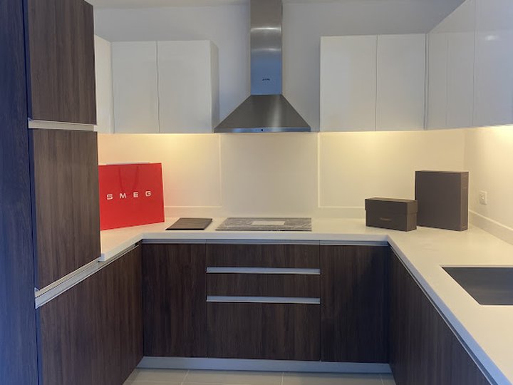 120.00 sqm 2-bedroom Residential Condo For Rent in BGC Taguig