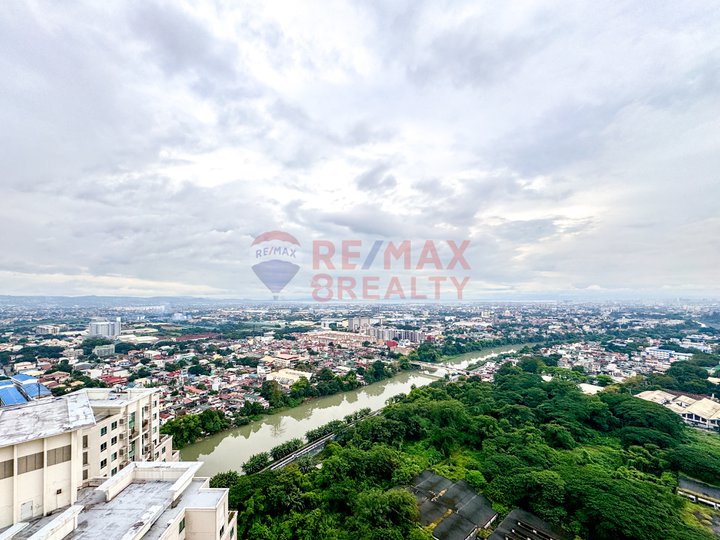 Panoramic view 2BR for Sale in The Grove by Rockwell Pasig City