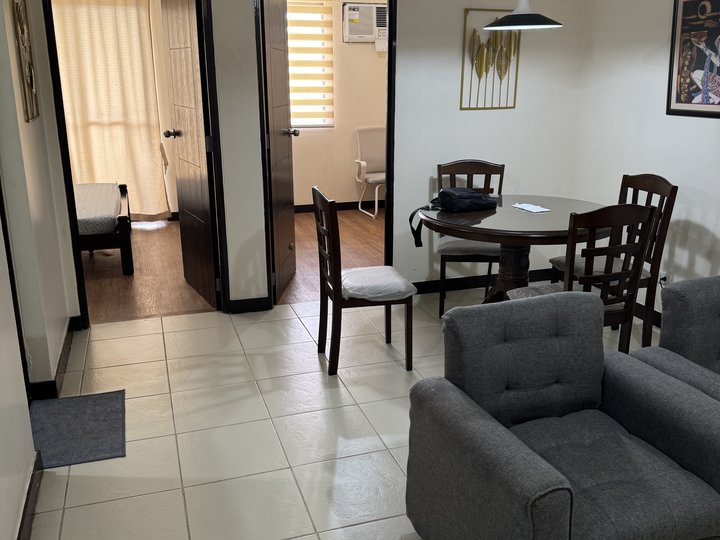 Arista place condominium