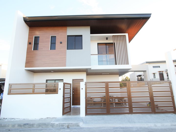 Brand-new House for Sale in Greenwoods Pasig