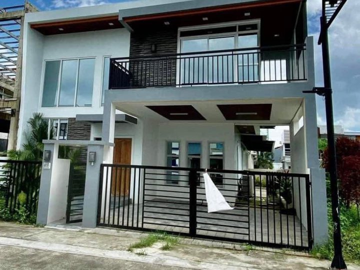 HOUSE FOR RENT IN ANGELES CITY