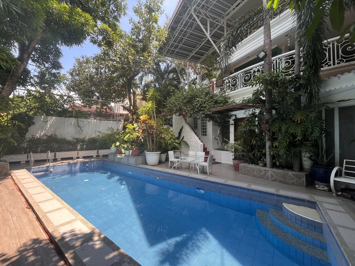 Classic House for Sale in Ayala Alabang Village