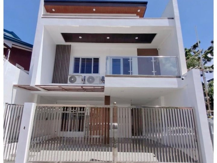 6-bedroom Single Attached House For Sale in Pasig Metro Manila