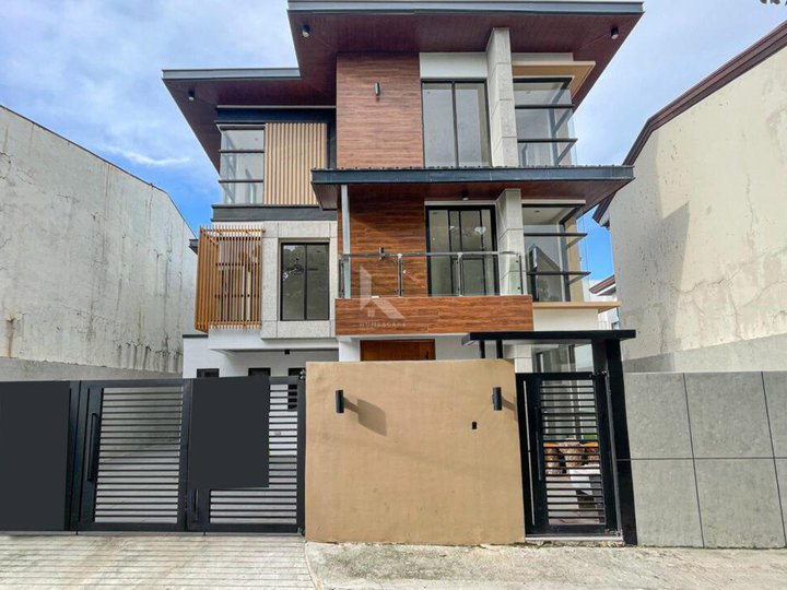 Modern Brand New House with Swimming Pool for sale in Greenwoods Pasig