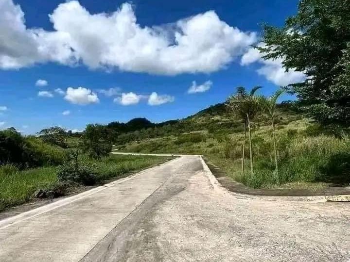 LOT FOR SALE IN EASTRIDGE BINANGONAN