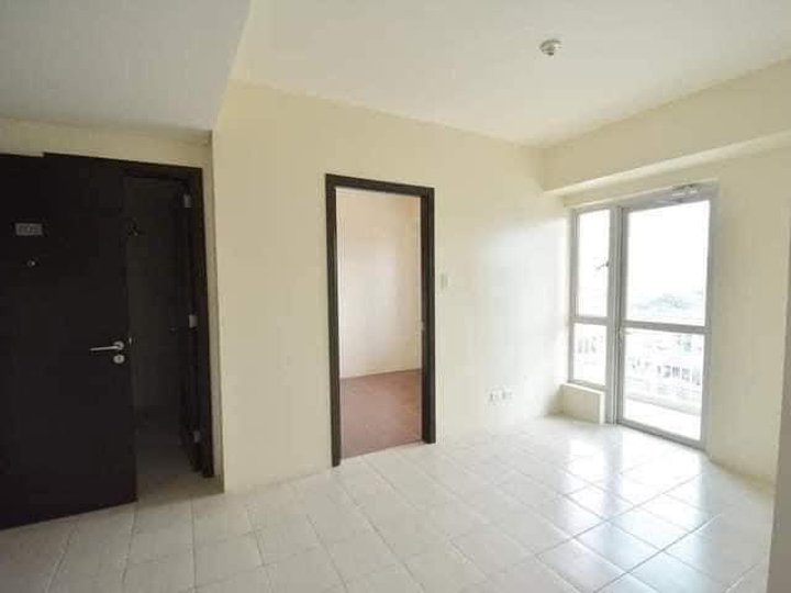 Accessible to BGC Taguig/Mandaluyong Rent to Own 1BR Condo Unit