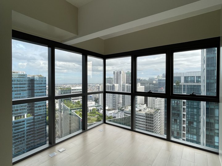 Condo for sale in Uptown, BGC 2 bedroom Unit