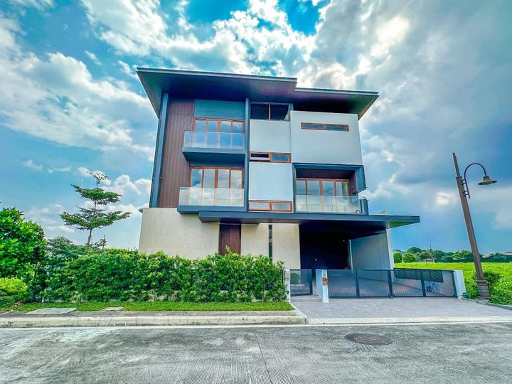 With Pool, Modern 3 Storey brand new Single Detached House in Alabang West, Las Pinas City