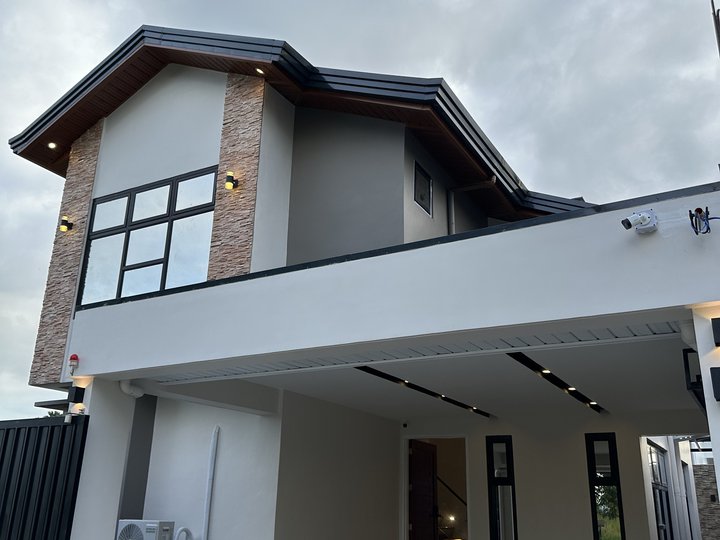 Brand New 3 BR House in Town and Country Homes San Fernando Pampanga