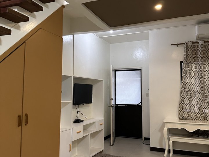 2 Beds Townhouse in Cutcut, Angeles City near Rockwell NEPO