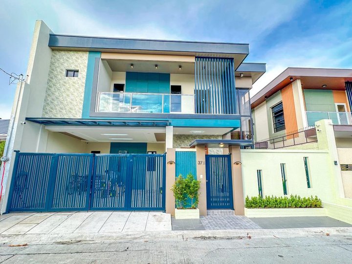 Semi-Furnished Brand New Single Attached House in BF Resort Village Las Pinas