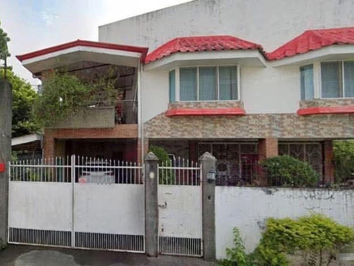 Pre-Owned 7-bedroom Single Detached House For Sale