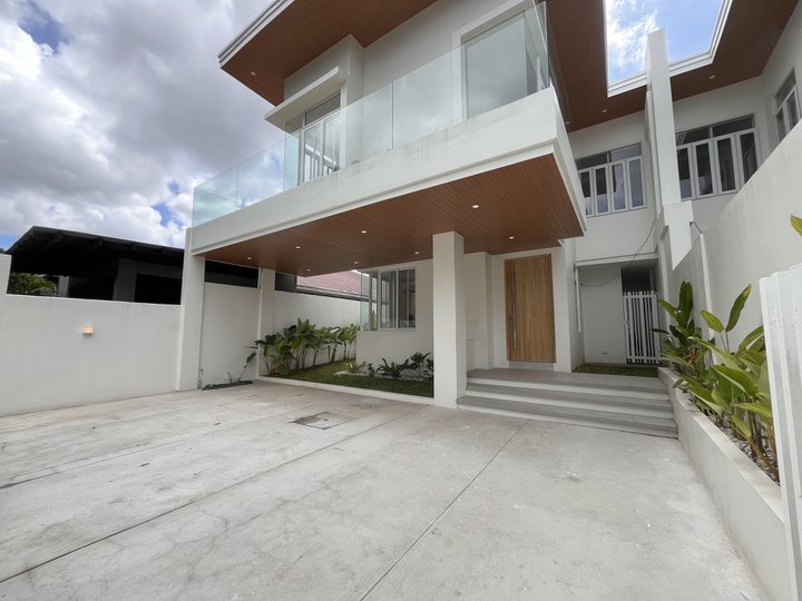 Brand New House for Sale in Alabang