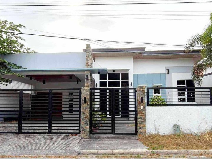 Pre-Owned 3-bedroom Single Detached House For Sale in Angeles Pampanga