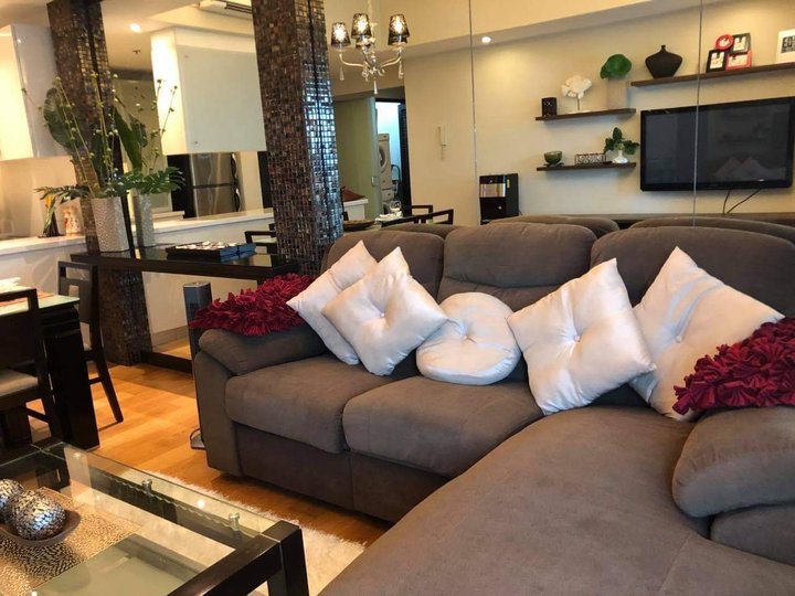 FOR LEASE: 1BR Unit in The Residences at Greenbelt, Makati