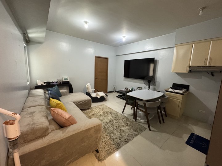 1 BR Condominium in McKinley Village