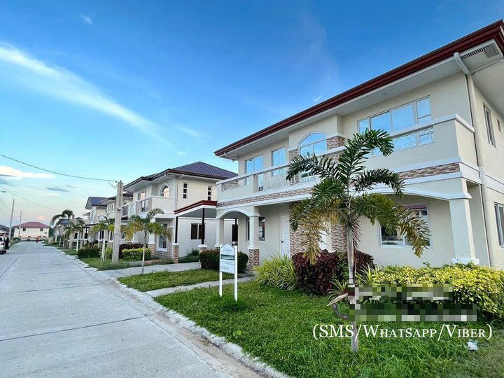 4-bedroom Single Detached House For Sale in Angeles Pampanga