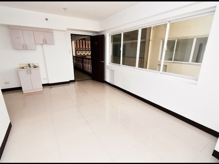 59.93 sqm 3-bedroom Condo For Sale in Manila Metro Manila