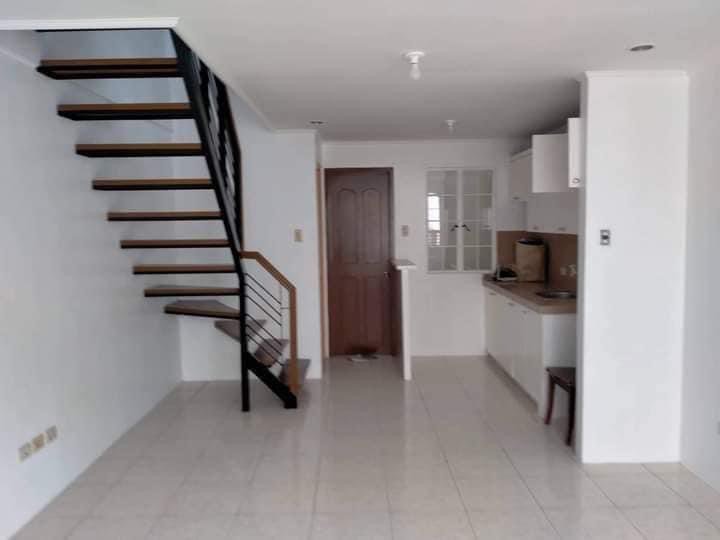 4Bedroom Townhouse for Sale in Santolan Pasig Income Generating