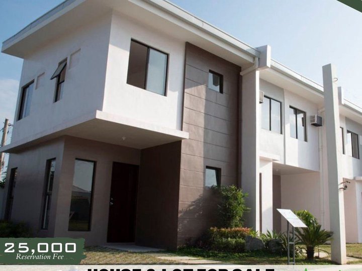 FURNISHED 3BEDROOM TOWNHOUSE FOR SALE IN VERMOSA IMUS CAVITE