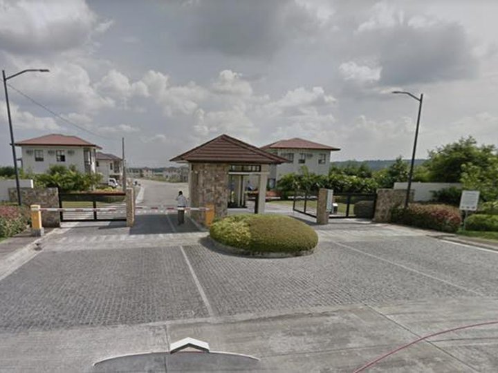 FOR SALE RESIDENTIAL LOT IN ALVIERA PAMPANGA NEAR SCTEX PORAC EXIT