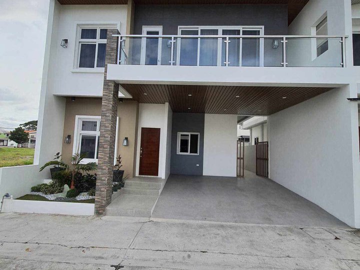 Ready For Occupancy 5-bedroom Single Detached House For Sale in Angeles Pampanga