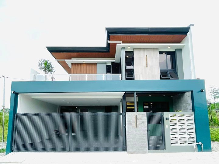 Ready For Occupancy 5-bedroom Single Detached House For Sale in Angeles Pampanga