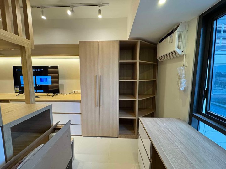 Studio Residential Unit For Rent Cerca Alabang